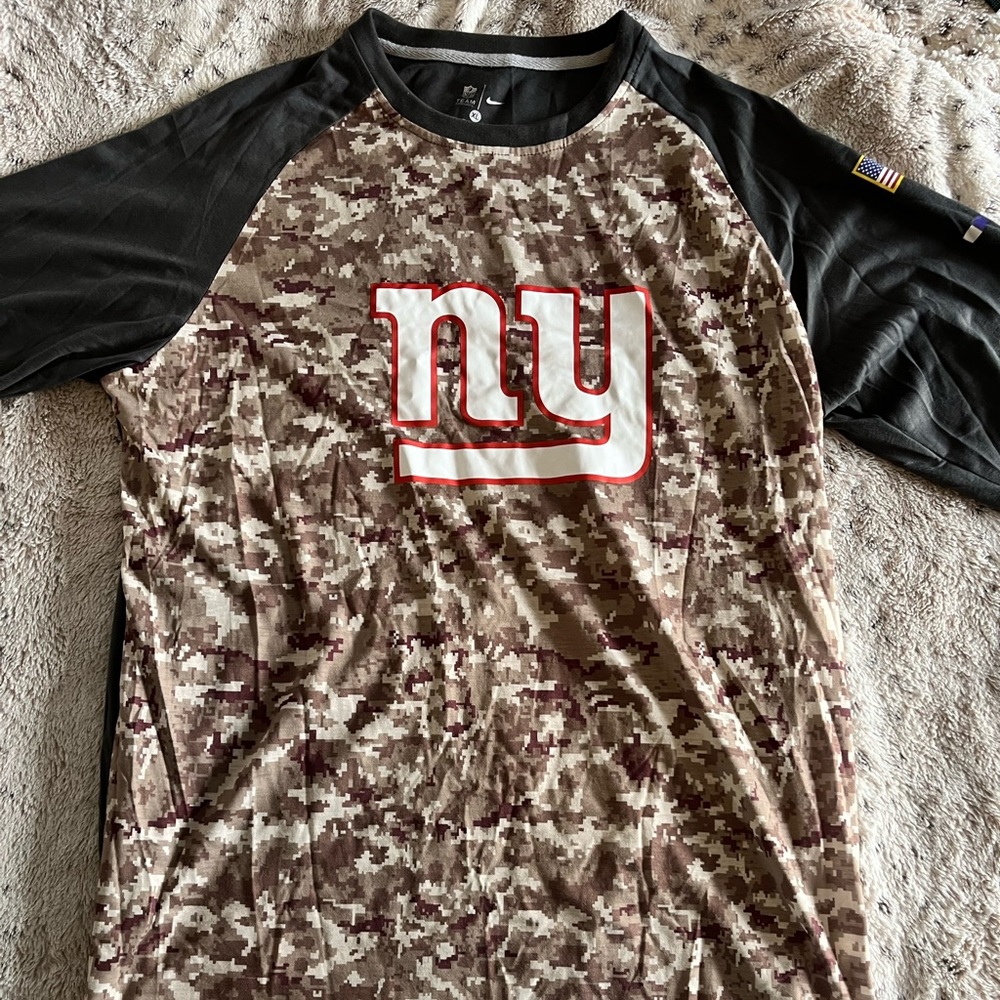Men’s Nike Giants 3/4 shirt